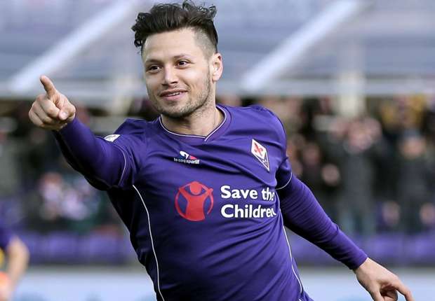mauro-zarate-fiorentina-verona_tsgnxabivk4n1v9kdcg1e9ivk.jpg