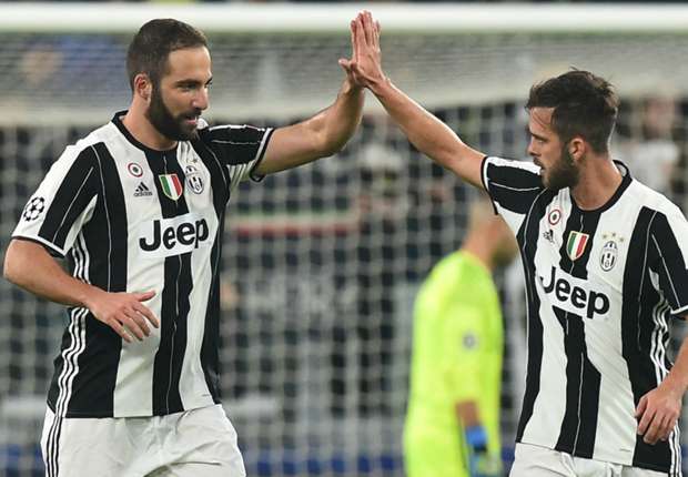 gonzalo-higuain-juventus-lyon_2zjyla5x938a1lj8in6h197pg.jpg