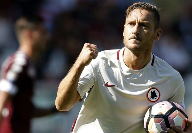 francesco-totti-torino-roma-serie-a_1uxymzxo4s5331jbq2bh8gx1qv.jpg