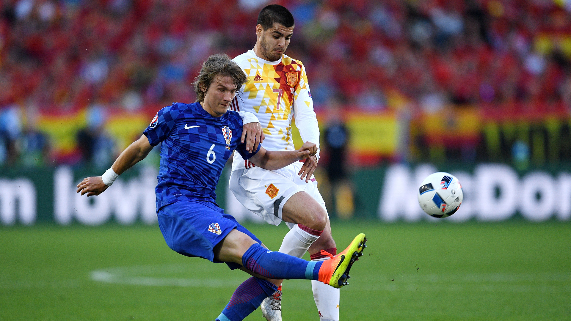 Tin Jedvaj Alvaro Morata Croatia Spain Euro 2016