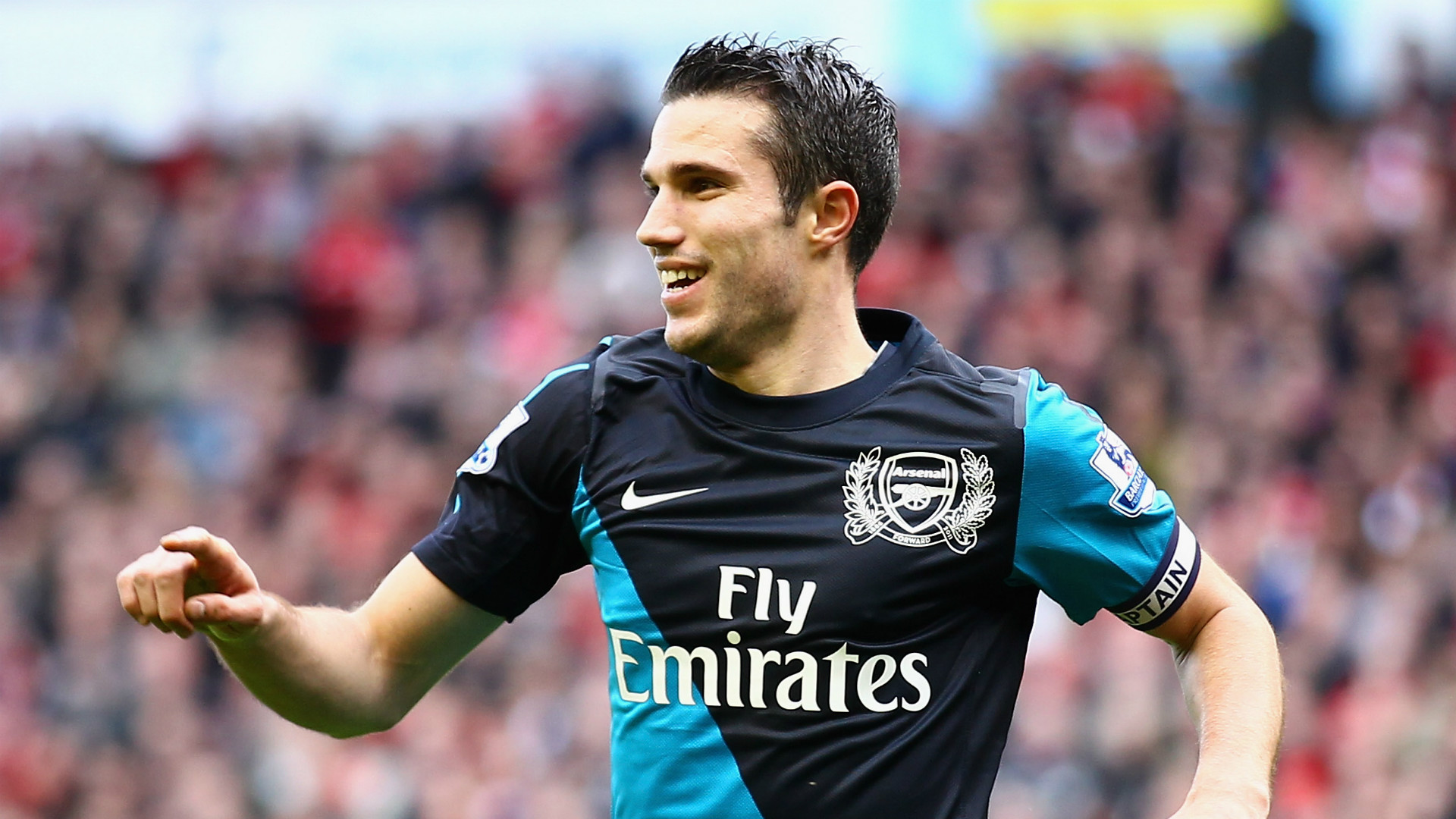 Robin van Persie retires: Dutch striker 'sorry' if ...