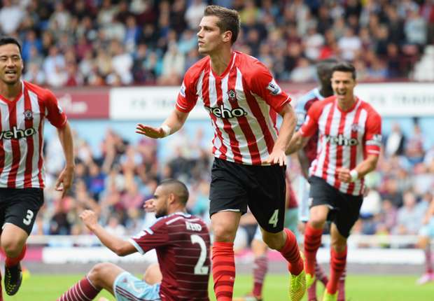 morgan-schneiderlin-southampton_1cucqikqlif6n13g6eqyw3sikw.jpg