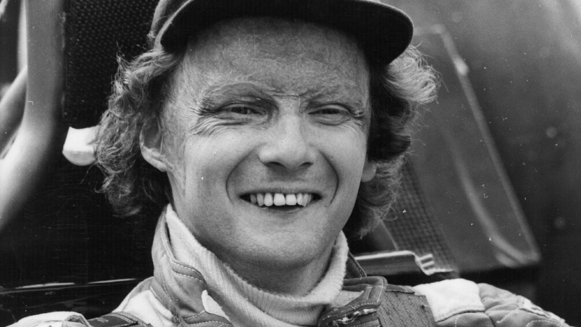 Niki Lauda winning the F1 championship in 1977 - Goal.com