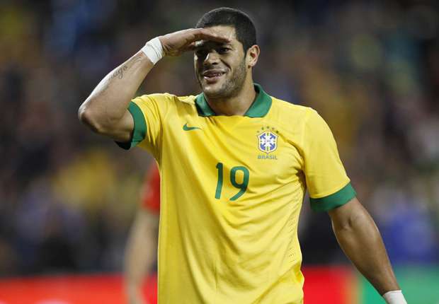 hulk-brazil-chile-intl-friendly-11192013_zspmi5ld8srm15hhgxzbw7gfh.jpg