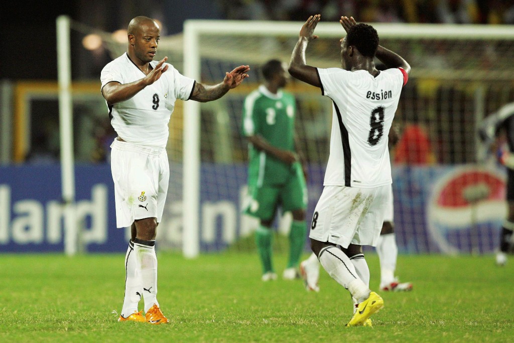 Michael Essien and Junior Agogo Afcon 2008