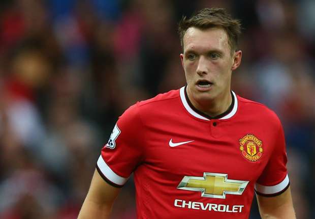 phil-jones-manchester-united_12uagxxgpsnqv1gs3o1sn69xhn.jpg
