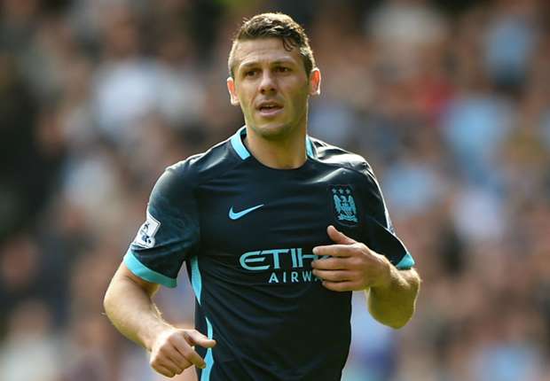 martin-demichelis-tottenham-manchester-city-premier-league-26092015_a6qfrfdl736y10jkj15lj7a5b.jpg