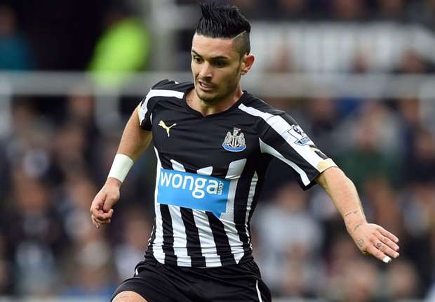 remy-cabella-newcastle_1h141chcmhuiq1mjahuokv5gw3.jpg