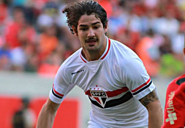 alexandre-pato_slw79n8ha65b1wf3x6zvgv4fu.jpg
