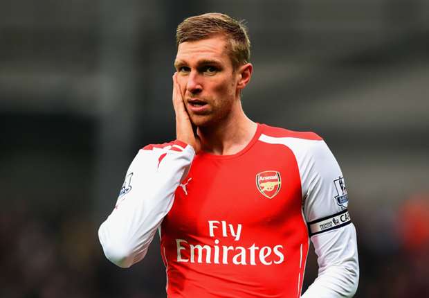 per-mertesacker-arsenal_1xv9m2rs8l9gu10whx42uh7kqf.jpg