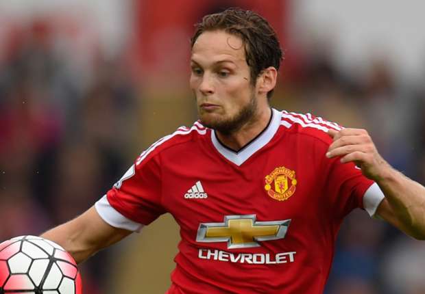 daley-blind-manchester-united-premier-league_ll8pvnnfw8201lkdokxhxcfjh.jpg