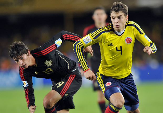 Santiago Arias - Selección Colombia