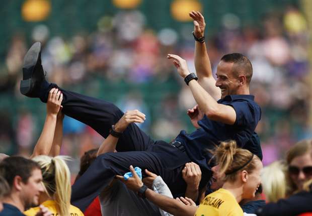 mark-sampson-england_kffr483c1tjp1ogpiw0m004y3.jpg