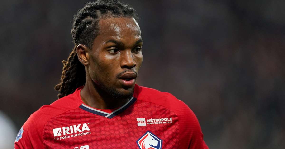 PSG complete Sanches signing