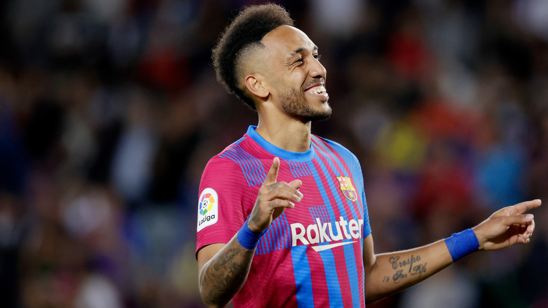 Chelsea seal Aubameyang deal as Barcelona forward reunites with Tuchel