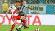 Rafael Santos Borre Gremio v River Plate Copa CONMEBOL Libertadores 30102018