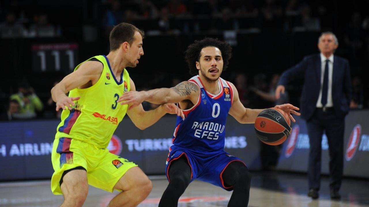 Anadolu Efes - Barcelona maÃ§ sonucu: 80-71 ile ilgili gÃ¶rsel sonucu