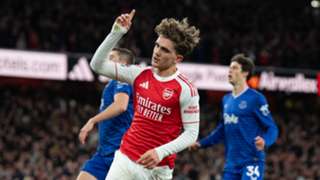 Arteta urges media to 'keep the temperature down' on Dowman