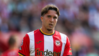 Andrews backs Schuster to shine in Brentford captain Collins' absence