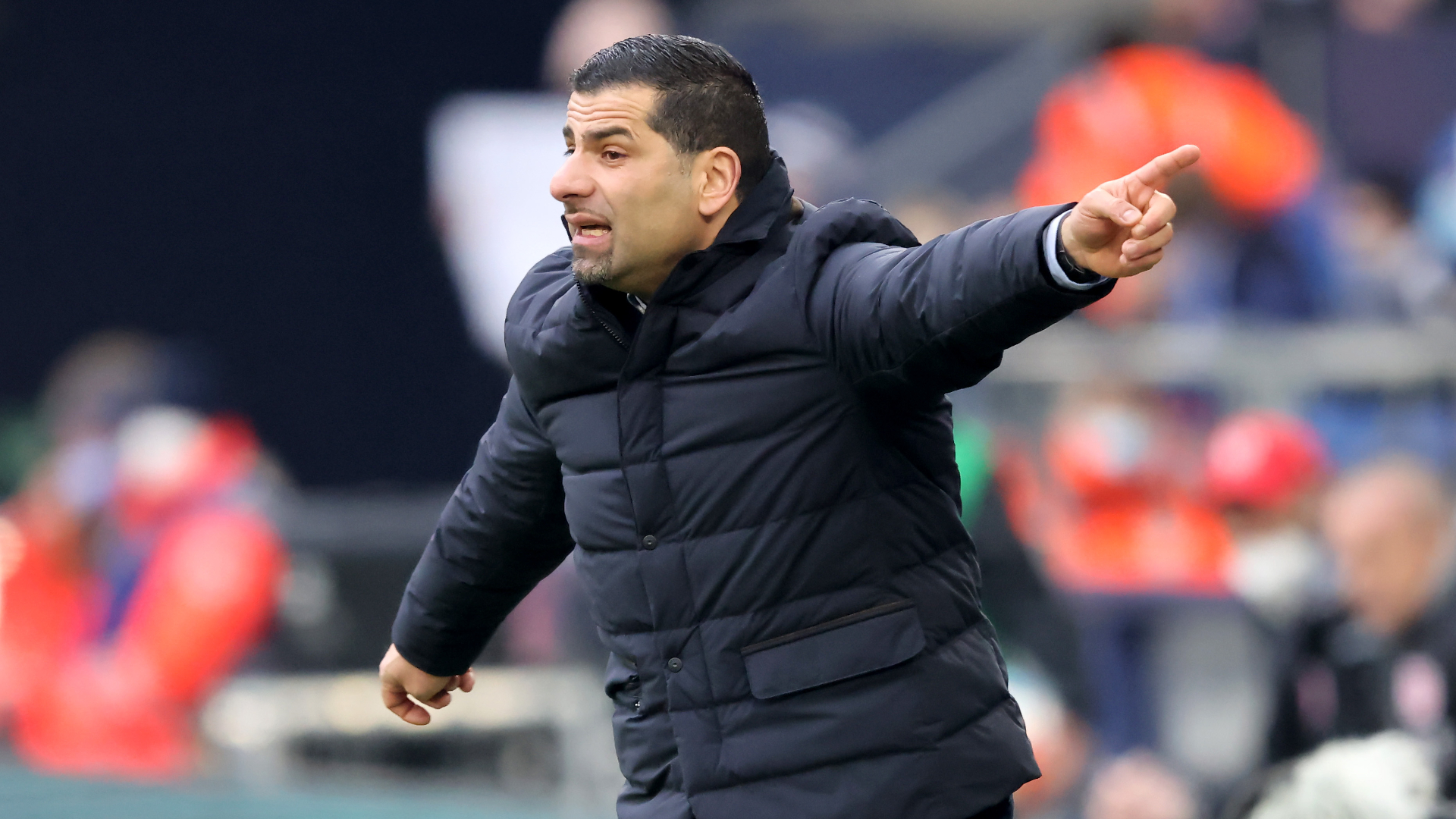 Dimitrios Grammozis leaves Schalke after just over a year in the role.