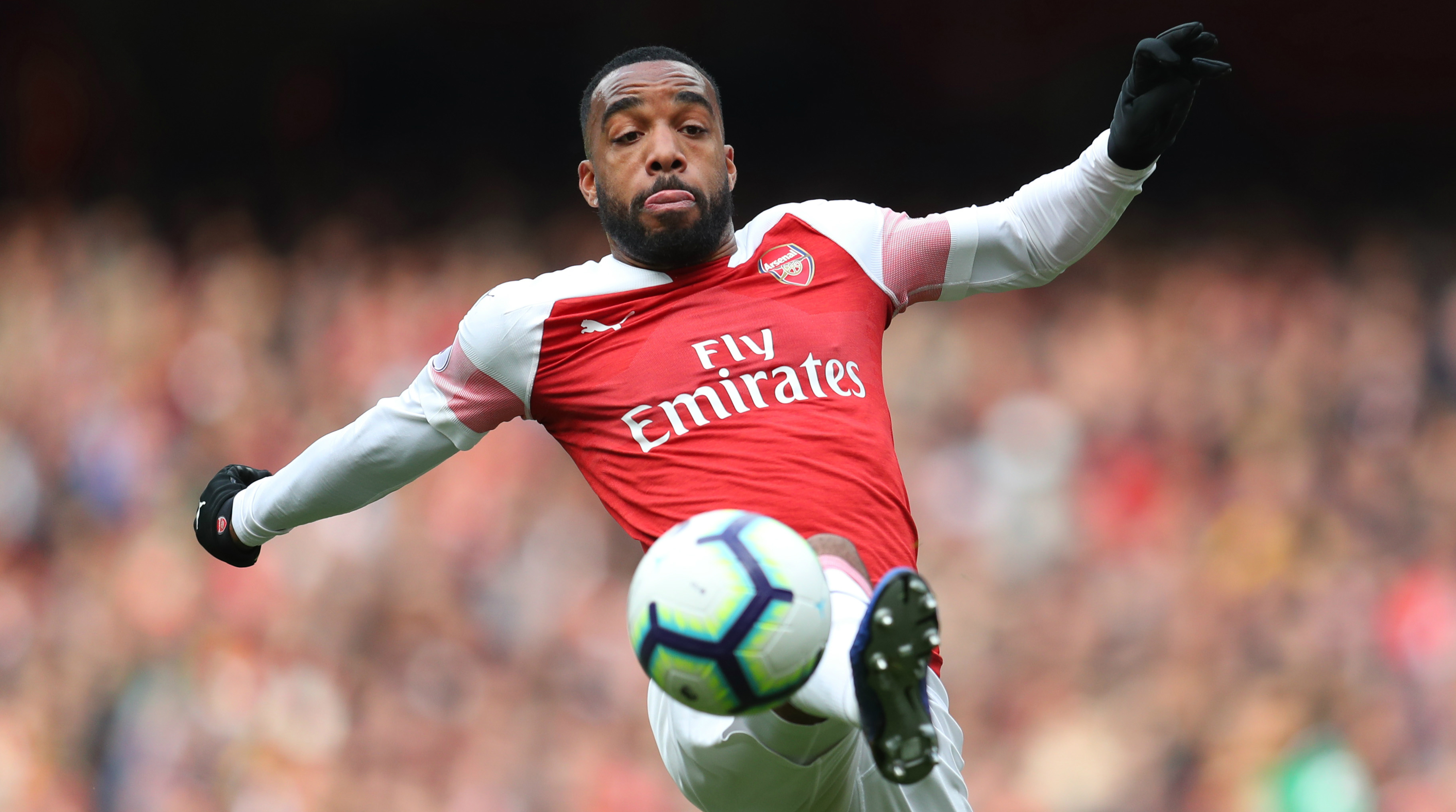 Alexandre Lacazette: Barcelona interest is ‘flattering’