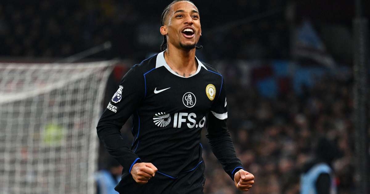 Aston Villa 1-4 Chelsea: Joao Pedro hat-trick gets Rosenior's side back to winning ways