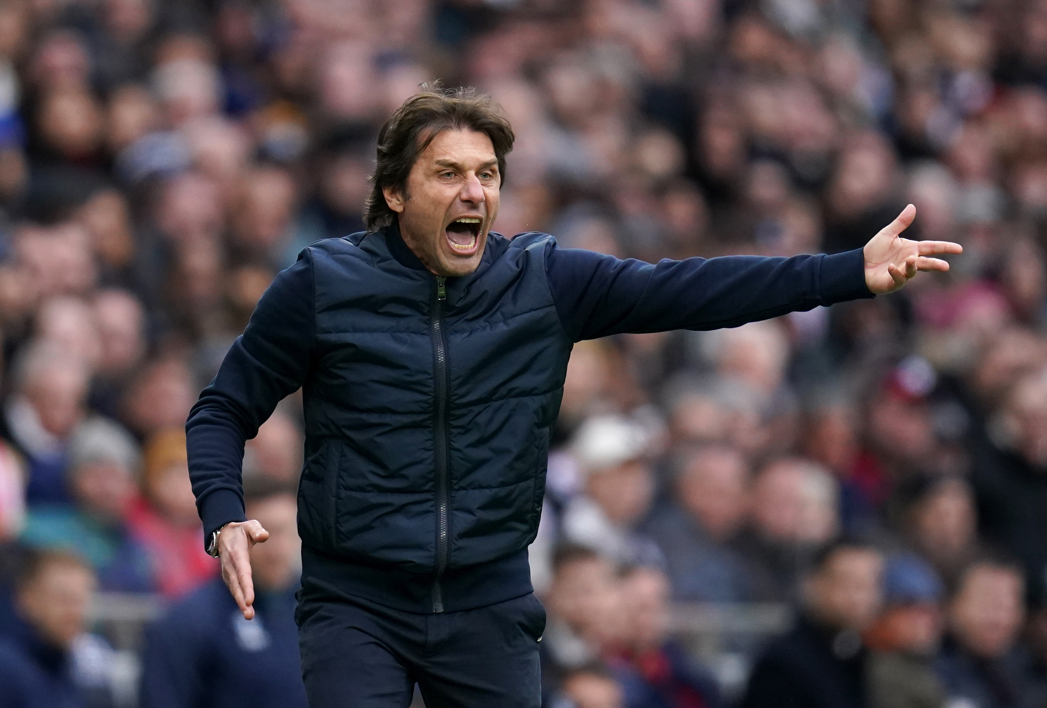 Former Tottenham boss Antonio Conte accused his players of being 'selfish'