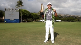 Kim Si-woo celebrates after winning the Sony Open in Hawaii