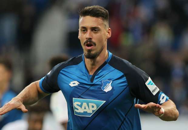 sandro-wagner-cropped_19dt4n6s4roanzx5aq