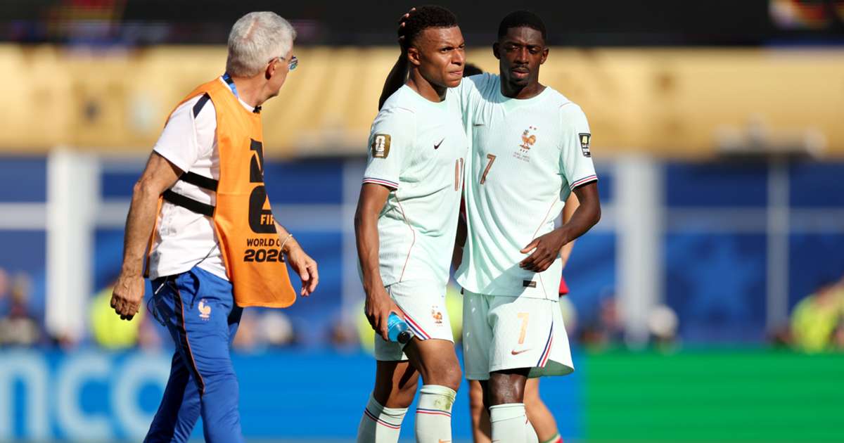 Kylian Mbappe and Ousmane Dembele in France training