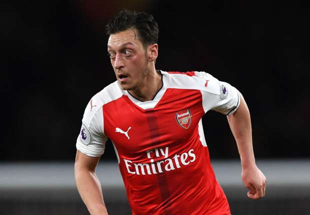 mesutozil-cropped_19e2zh3jxznqj1l10yva6rjod3.jpg