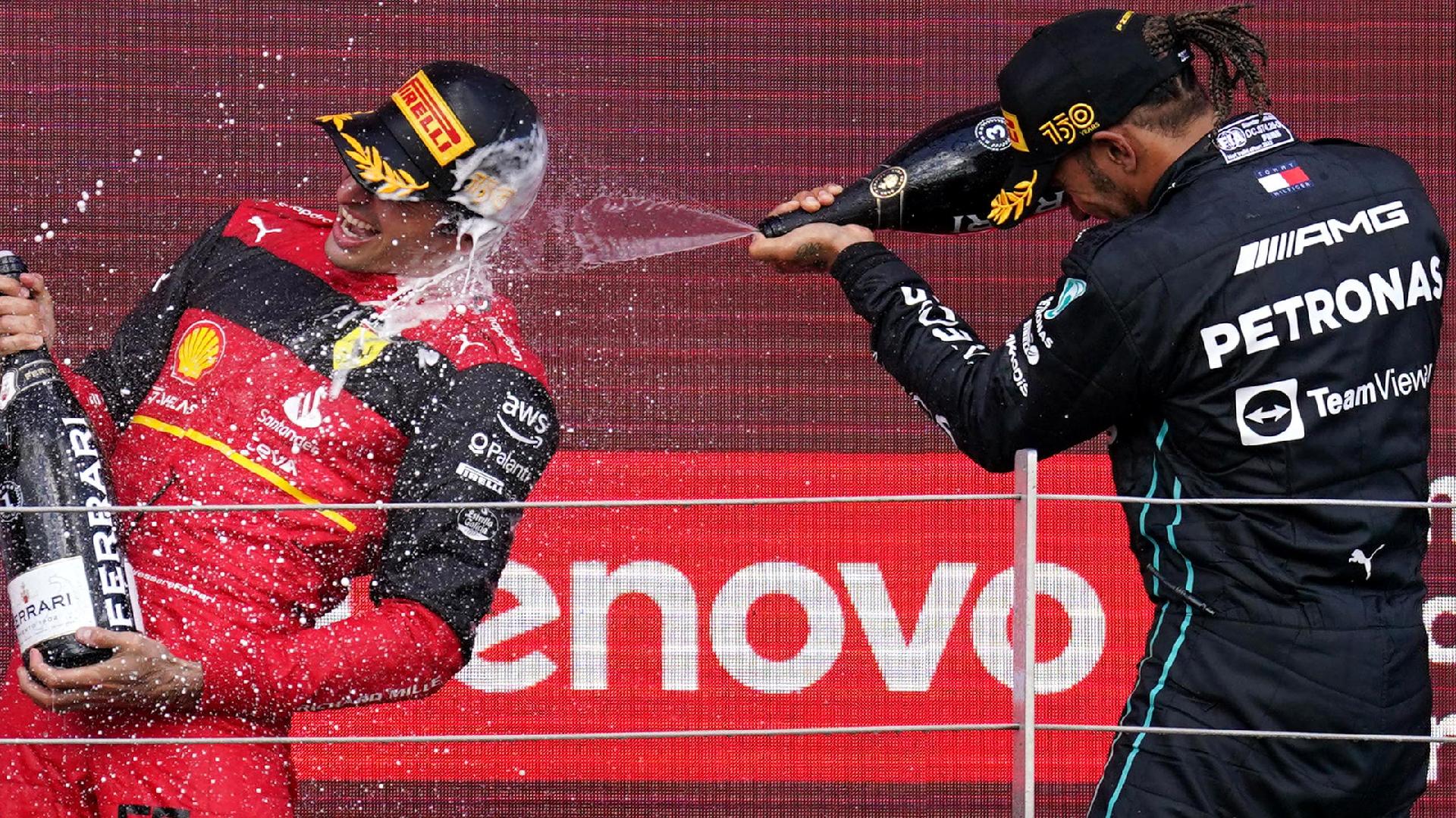 Lewis Hamilton: Driving in Ferrari red will fulfil a childhood dream