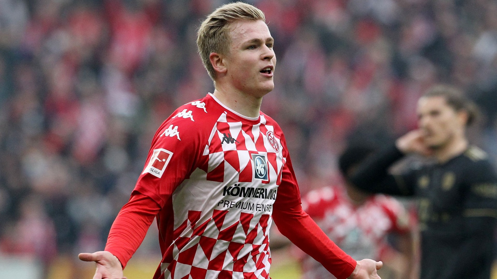 Jonathan Burkardt celebrates after scoring for Mainz against Bayern Munich