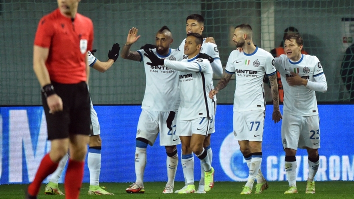 Inter players celebrate Alexis Sanchez's goal against Sheriff