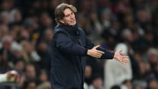 Spurs boss Frank slams 'unacceptable' boos after Fulham defeat