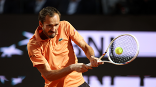 Medvedev marches into Italian Open quarters after victory over Tirante