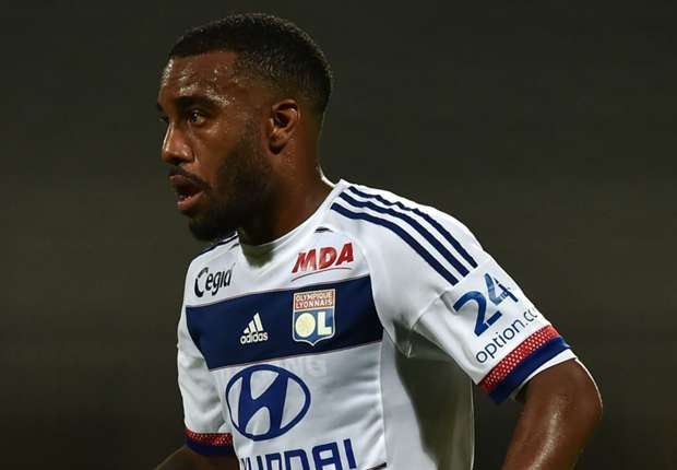 alexandre-lacazette-cropped_12zgrqz5g0h8116c04jkrf26eh.jpg