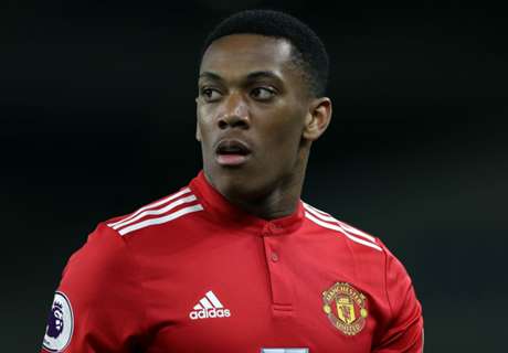 Mourinho responds to Martial exit talk
