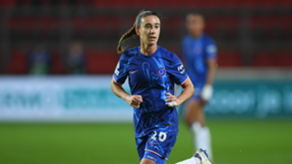 Bartel joins Juventus from Chelsea in permanent switch