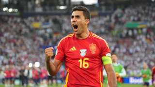Rodri to Real Madrid? 'I tell him every day to leave City', says Carvajal