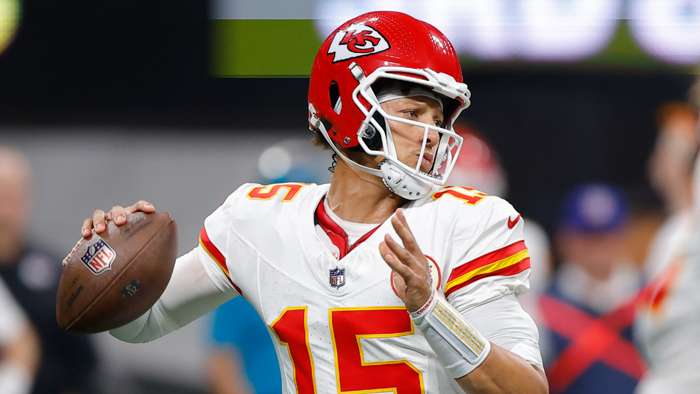 Mahomes 'not playing his best football' but Chiefs 3-0 after Falcons win