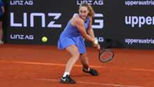 Andreeva on course for second title of 2026 after victory over Ruse in Linz
