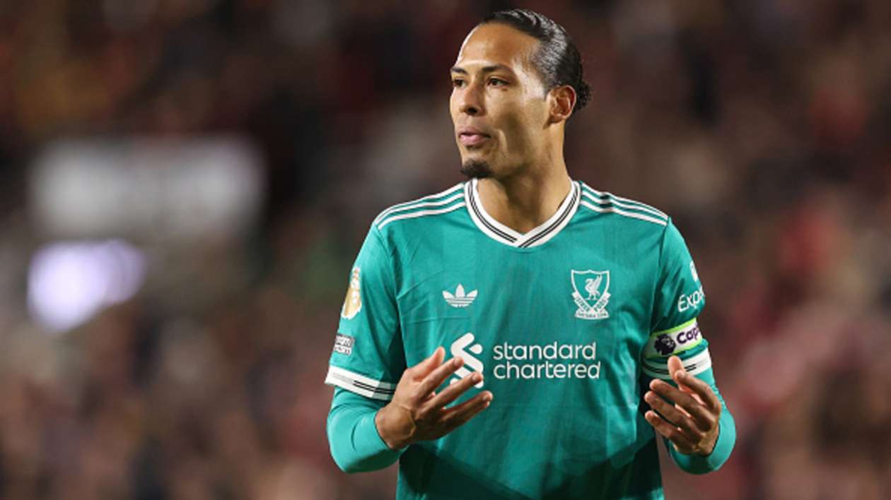 Rooney blames Liverpool’s slow start on lack of leadership