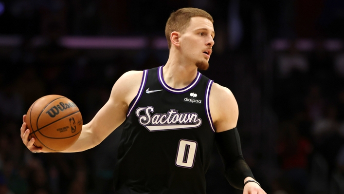 Donte DiVincenzo has been signed by the Golden State Warriors