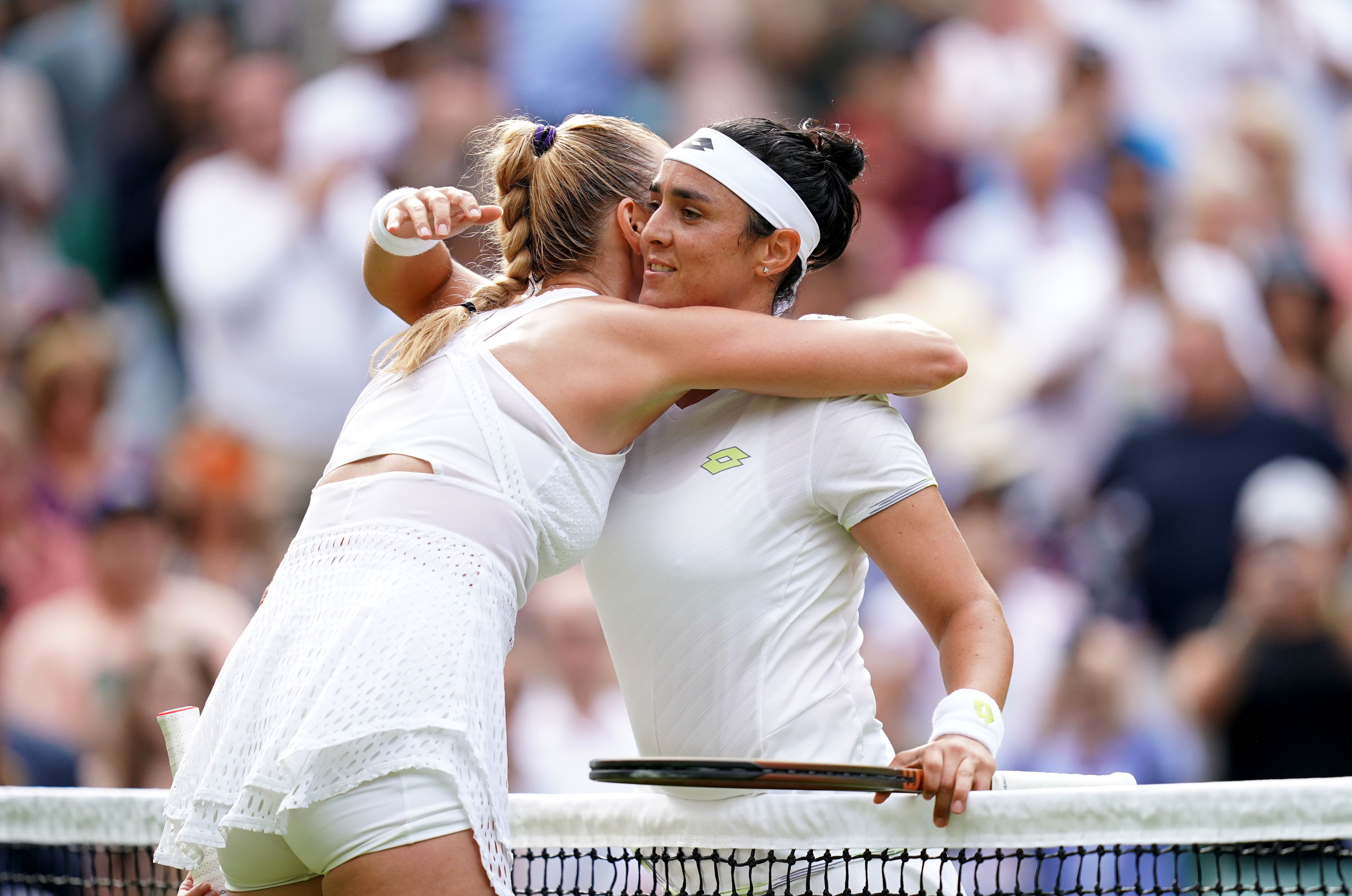 Ons Jabeur beat Petra Kvitova (left) in straight sets