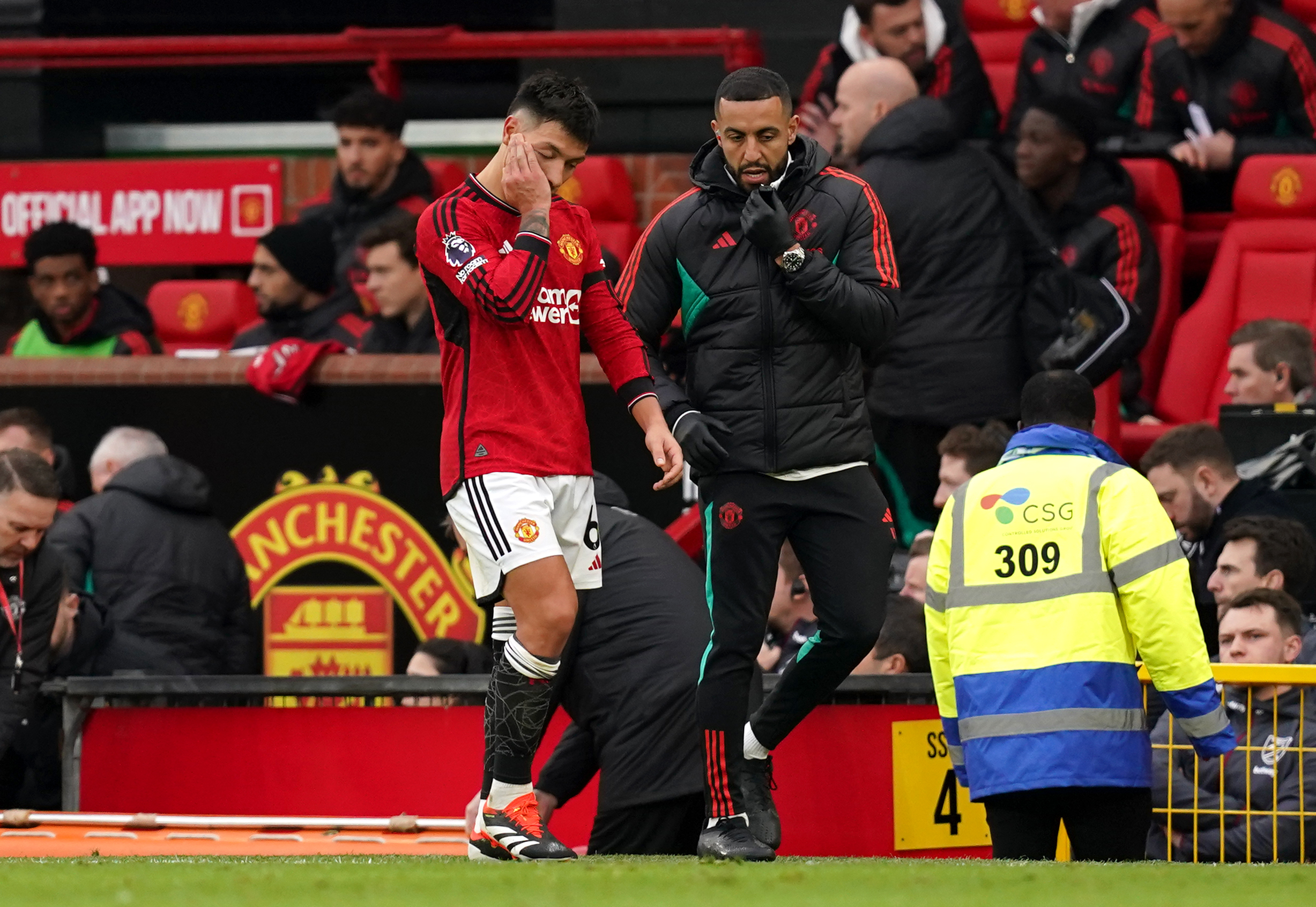 Lisandro Martinez was forced off with a knee injury