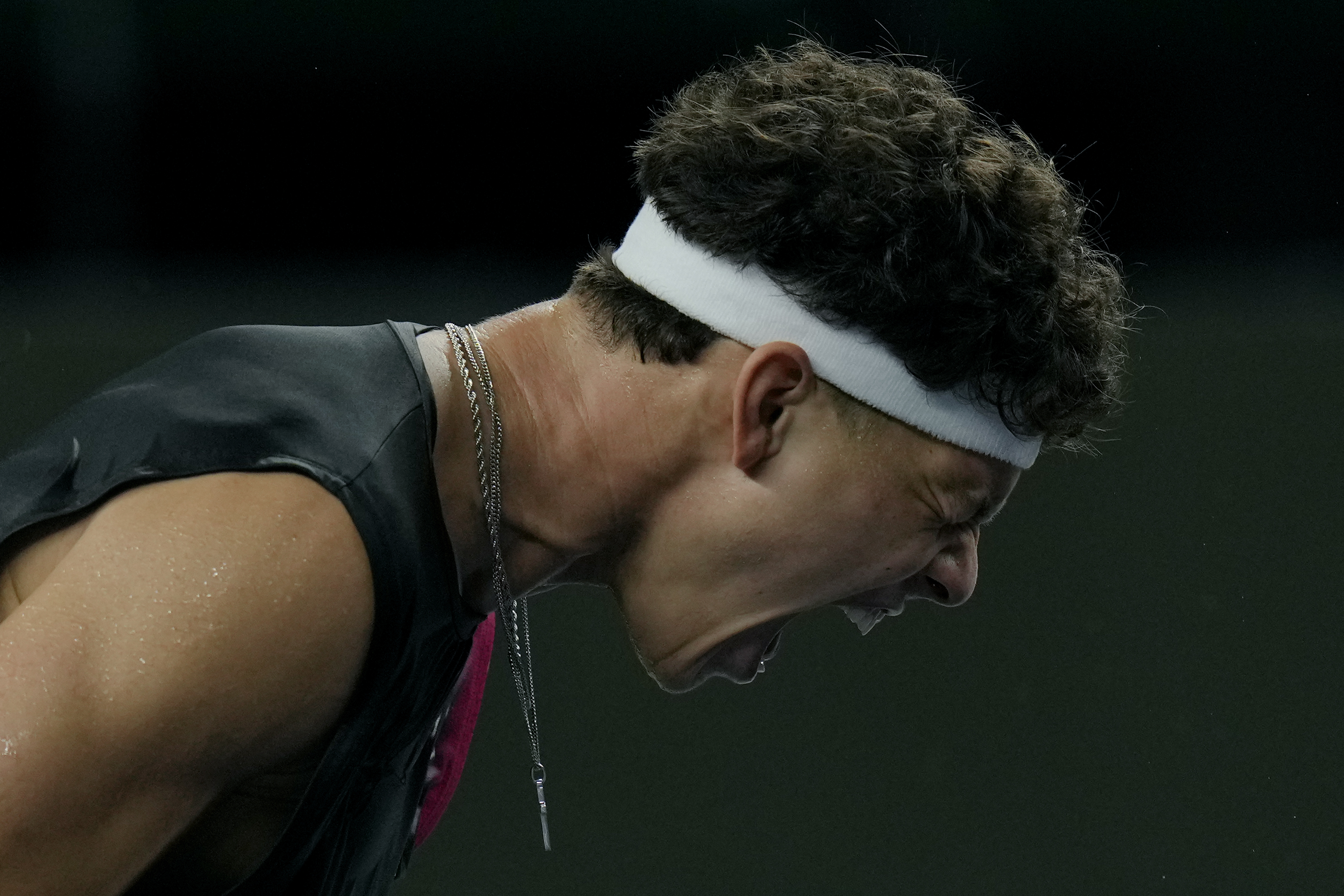 Ben Shelton yells during his loss to Sebastian Korda