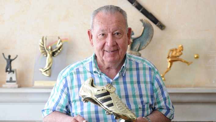 Just Fontaine, pictured in 2013, scored a remarkable 13 goals in a single World Cup