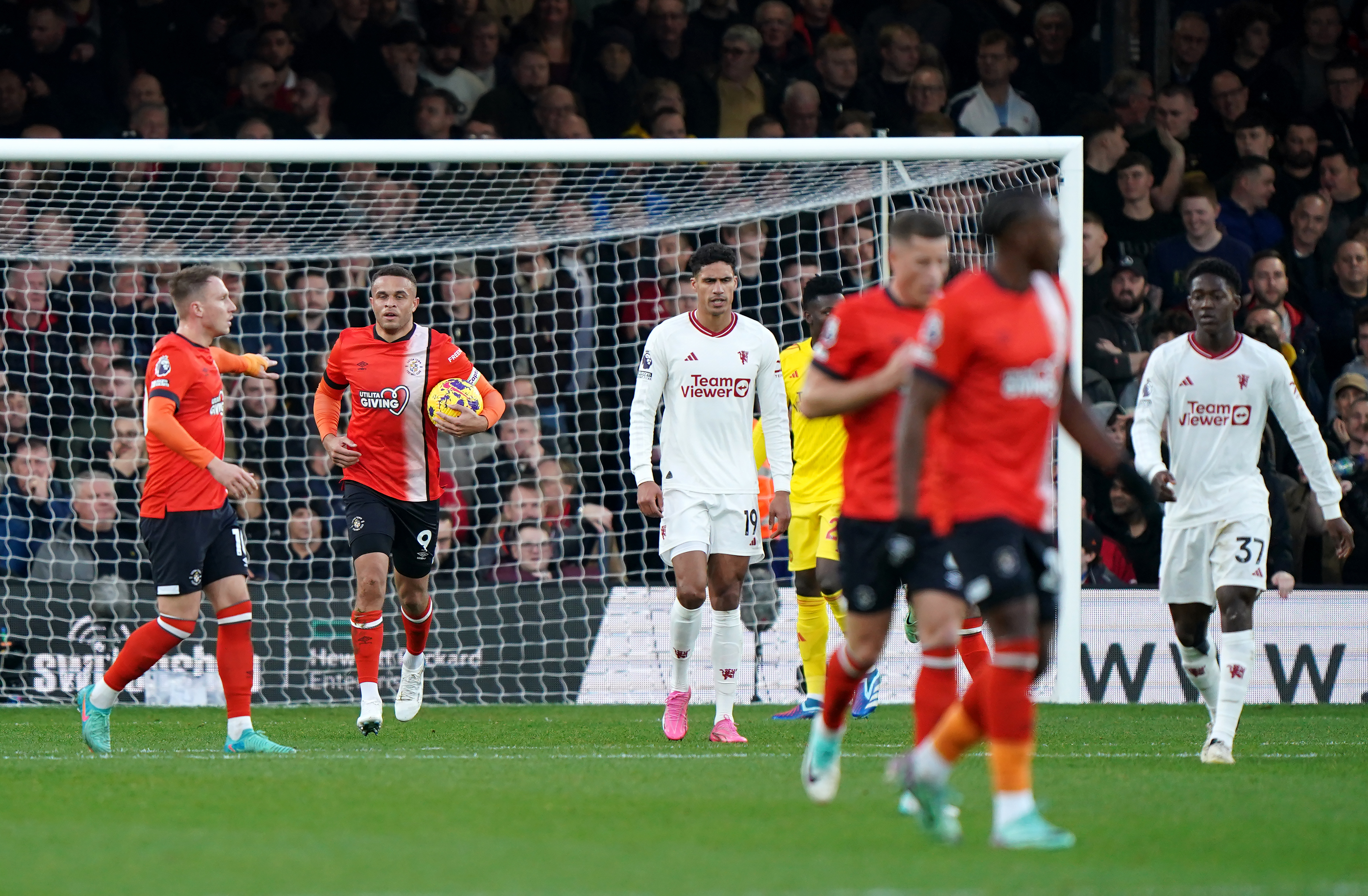 Luton celebrate