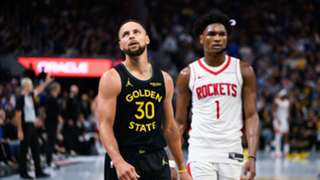 Kerr 'relieved' over Curry's quad injury as pressure mounts on misfiring Warriors